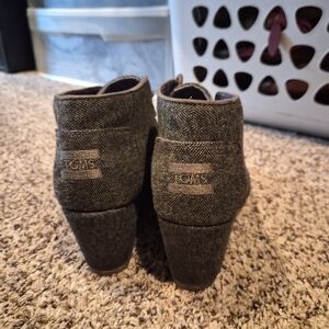 TOMS Gray Ankle Boots
